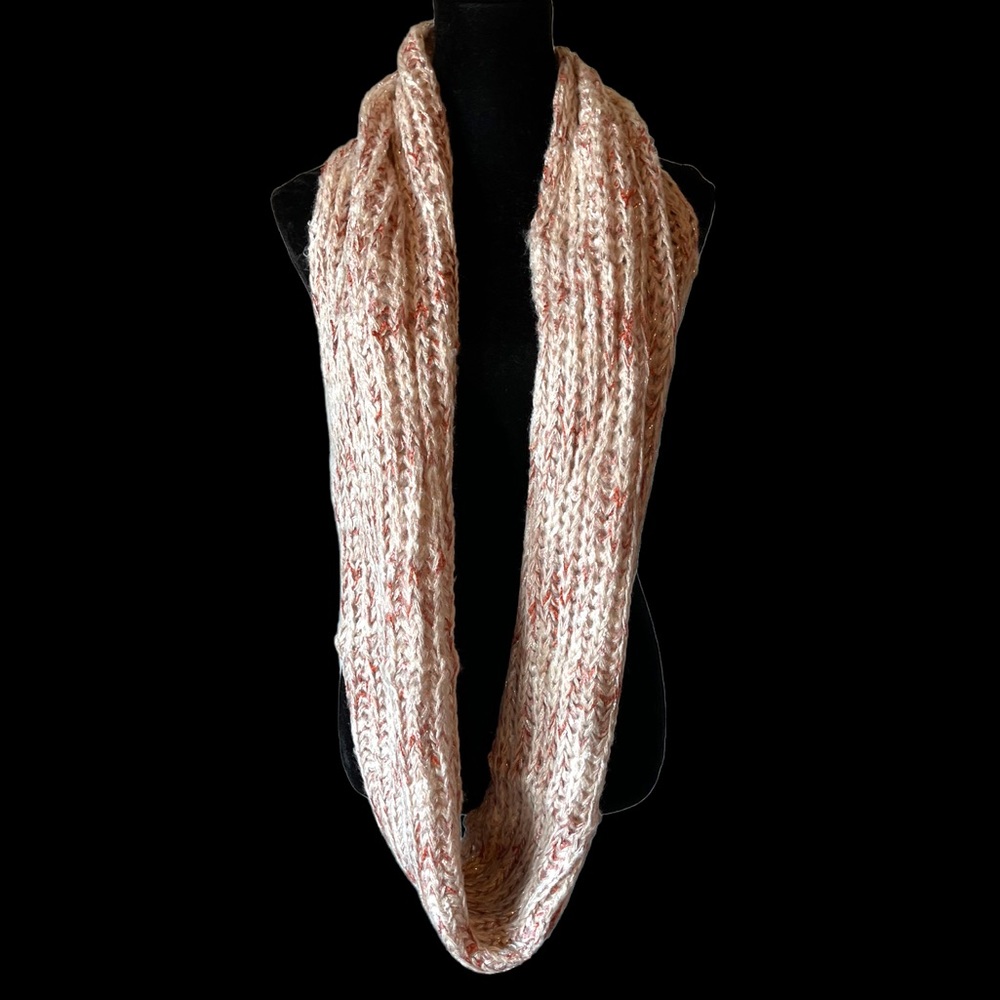 Chunky Pink & Cream Infinity Scarf - Picture 3 of 6